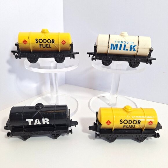 ERTL Other - Thomas ERTL Sodor Fuel Milk Tar Tanker Train Lot Vintage 1993 Friends